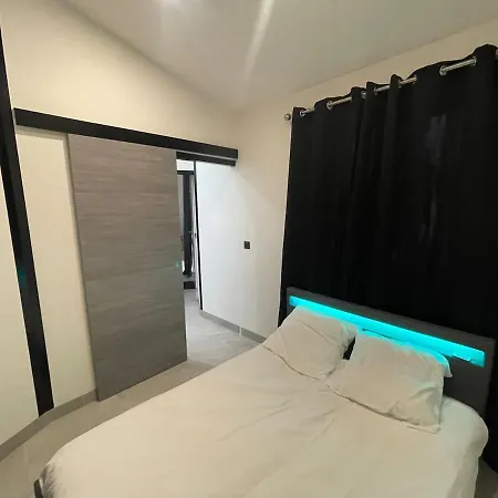 Maison A La Campagne Au Bord De La Prázdninový dům *